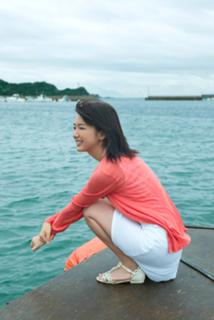 Erina Mano feet photo 2