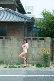 Erina Mano feet photo 10