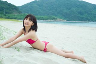 Erina Mano feet photo 1