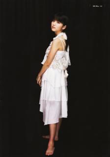 Erina Mano feet photo 2