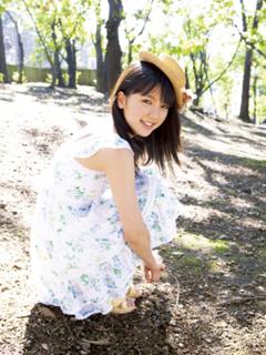 Erina Mano feet photo 3