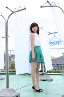Erina Mano feet photo 9