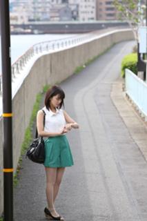 Erina Mano feet photo 2