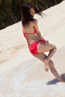 Erina Mano feet photo 10