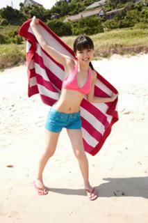 Erina Mano feet photo 4