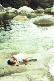 Erina Mano feet photo 11