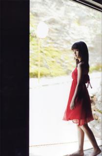 Erina Mano feet photo 9
