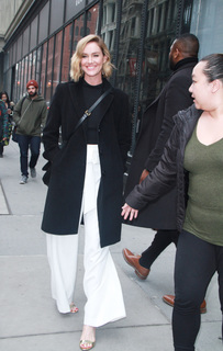 Erinn Hayes feet photo 7