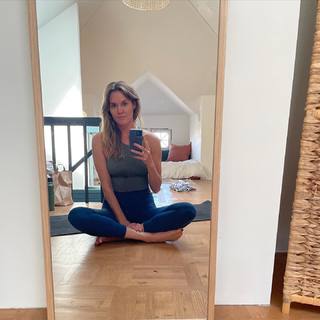 Erinn Hayes feet photo 2