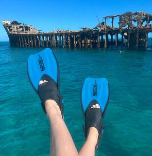 Erubey de Anda feet photo 12