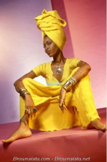 Erykah Badu feet photo thumbnail