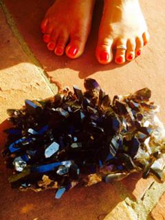 Erykah Badu feet photo thumbnail