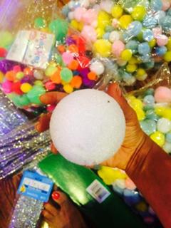 Erykah Badu feet photo thumbnail