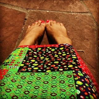 Erykah Badu feet photo thumbnail