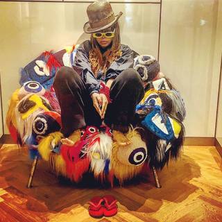 Erykah Badu feet photo thumbnail