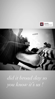 Erykah Badu feet photo thumbnail