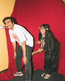 Erykah Badu feet photo thumbnail