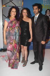 Esha Deol feet photo thumbnail