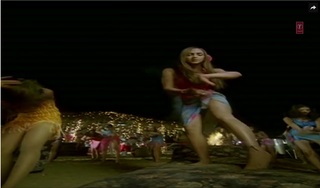 Esha Deol feet photo thumbnail