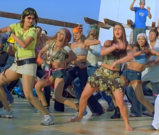 Esha Deol feet photo thumbnail