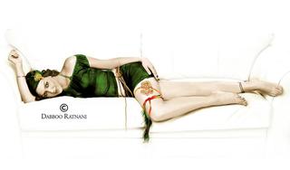 Esha Deol feet photo thumbnail