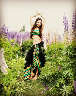 Eshanya Maheshwari feet photo 5