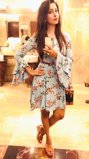 Eshanya Maheshwari feet photo 20