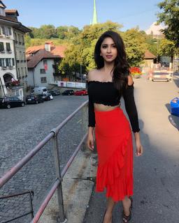 Eshanya Maheshwari feet photo 12