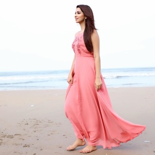 Eshanya Maheshwari feet photo 1