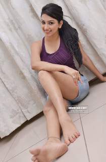 Eshanya Maheshwari feet photo 19