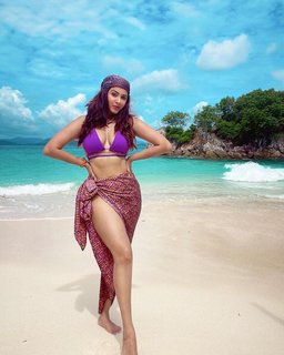 Eshanya Maheshwari feet photo 15