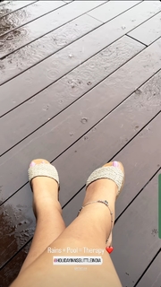 Eshanya Maheshwari feet photo 10