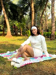 Eshanya Maheshwari feet photo 3
