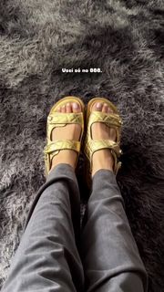 Eslovênia feet photo 1