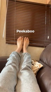 Esme Creed-Miles feet photo 3