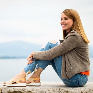 Esmeralda Moya feet photo 7