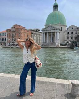 Esmeralda Moya feet photo 2