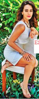 Esmeralda Pimentel feet photo thumbnail