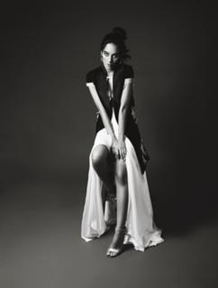 Esmeralda Pimentel feet photo thumbnail