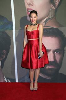 Esmeralda Pimentel feet photo thumbnail