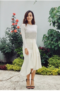 Esmeralda Pimentel feet photo thumbnail