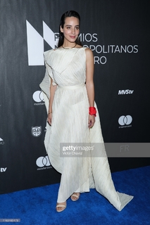 Esmeralda Pimentel feet photo thumbnail