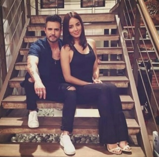 Esmeralda Pimentel feet photo thumbnail