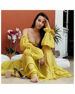 Esmeralda Pimentel feet photo thumbnail