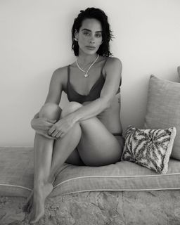 Esmeralda Pimentel feet photo thumbnail