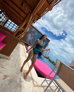 Esmeralda Ugalde feet photo 1