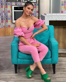 Esmeralda Ugalde feet photo 10