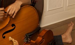 Esperanza Spalding feet photo 16