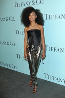 Esperanza Spalding feet photo 6