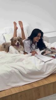 Esra Bilgiç feet photo 14